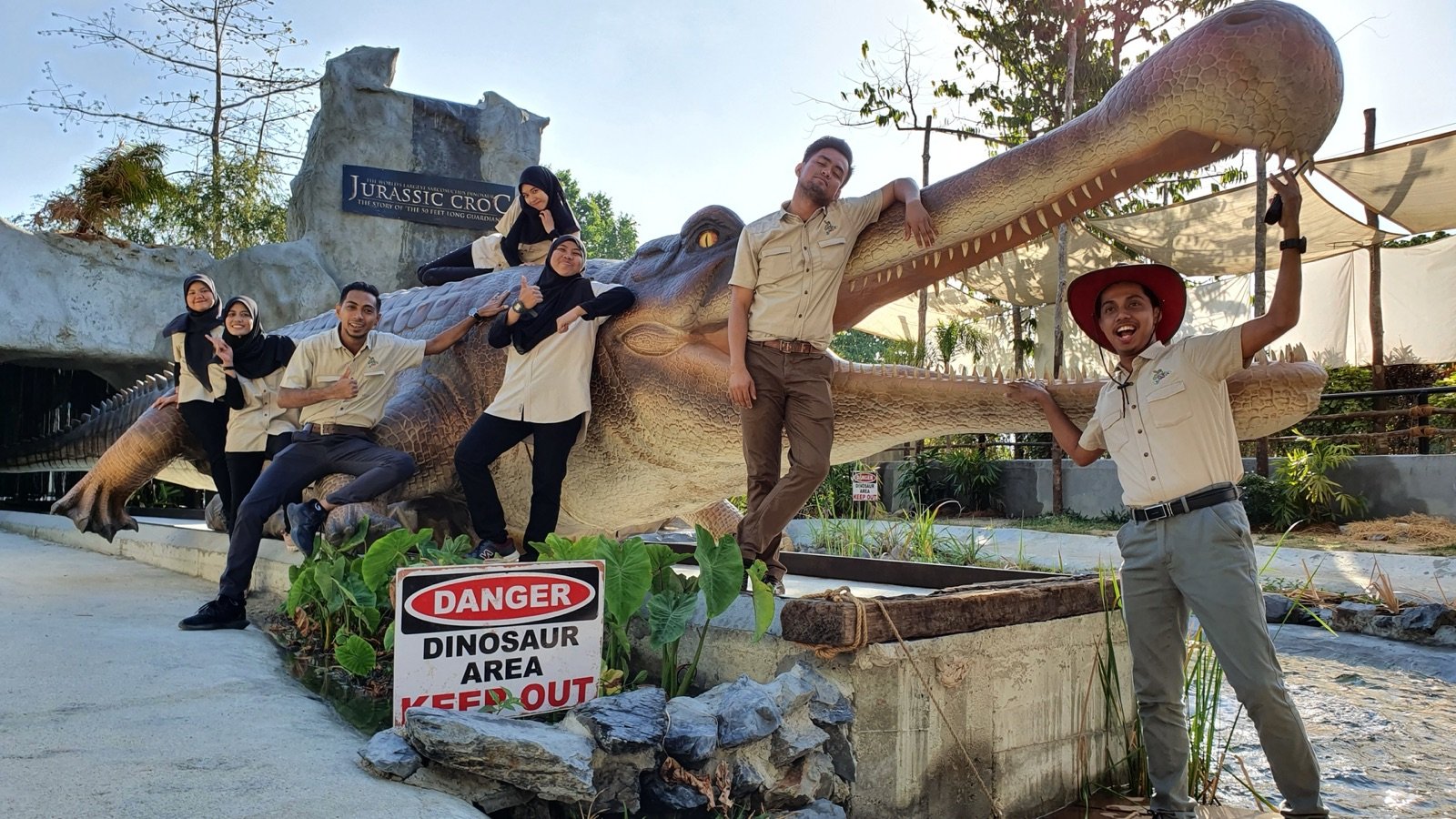 Crocodile Adventureland Langkawi Tickets | Crocodile Shows & Feeding