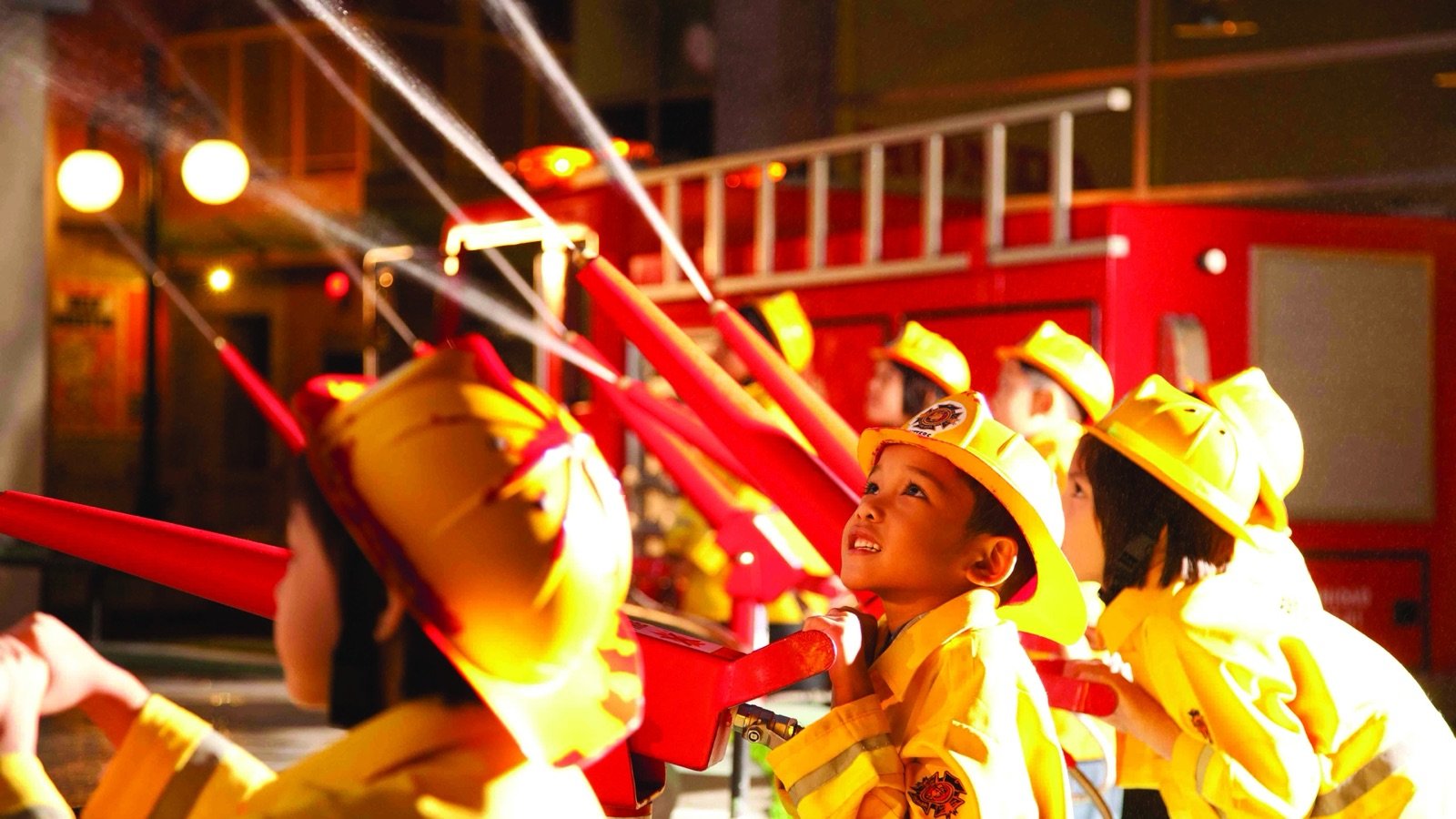 Street scenes and role-play areas in KidZania