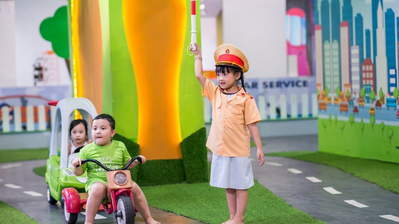 Career exploration zone at VinKE Times City