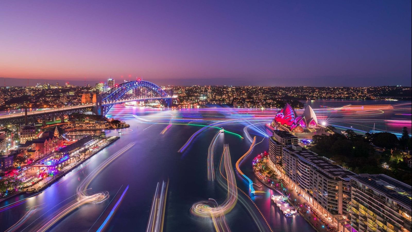 Vivid Sydney lights illuminating the Sydney Opera House