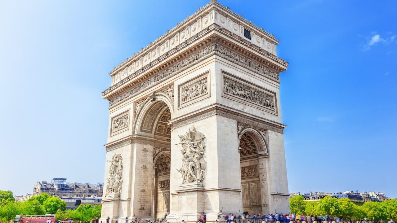 Twelve Parisian avenues radiating out from the central triumphal arch
