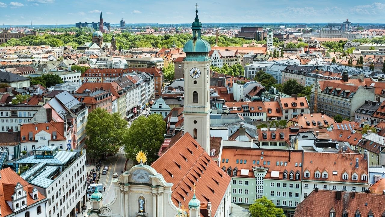 Hofbräuhaus historic beer hall in Munich