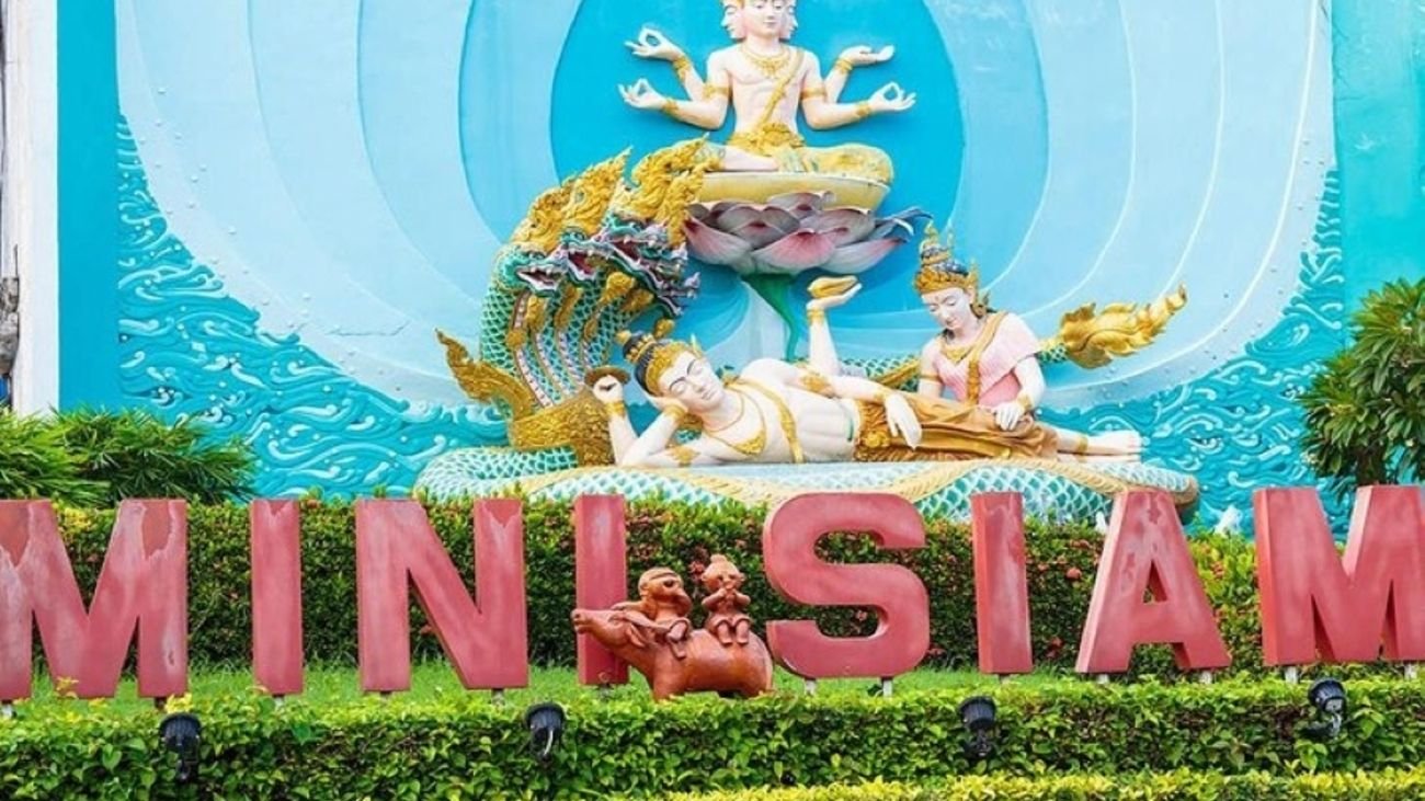 Mini Siam Pattaya miniature replica of Wat Phra Kaew