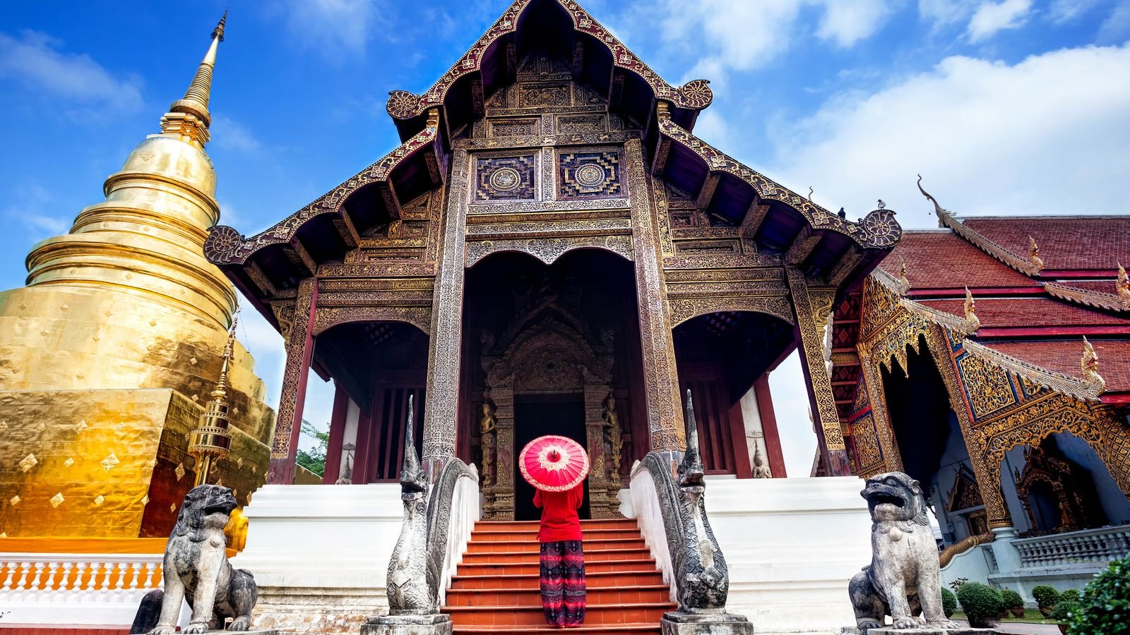 Historic architecture of Wat Chedi Luang