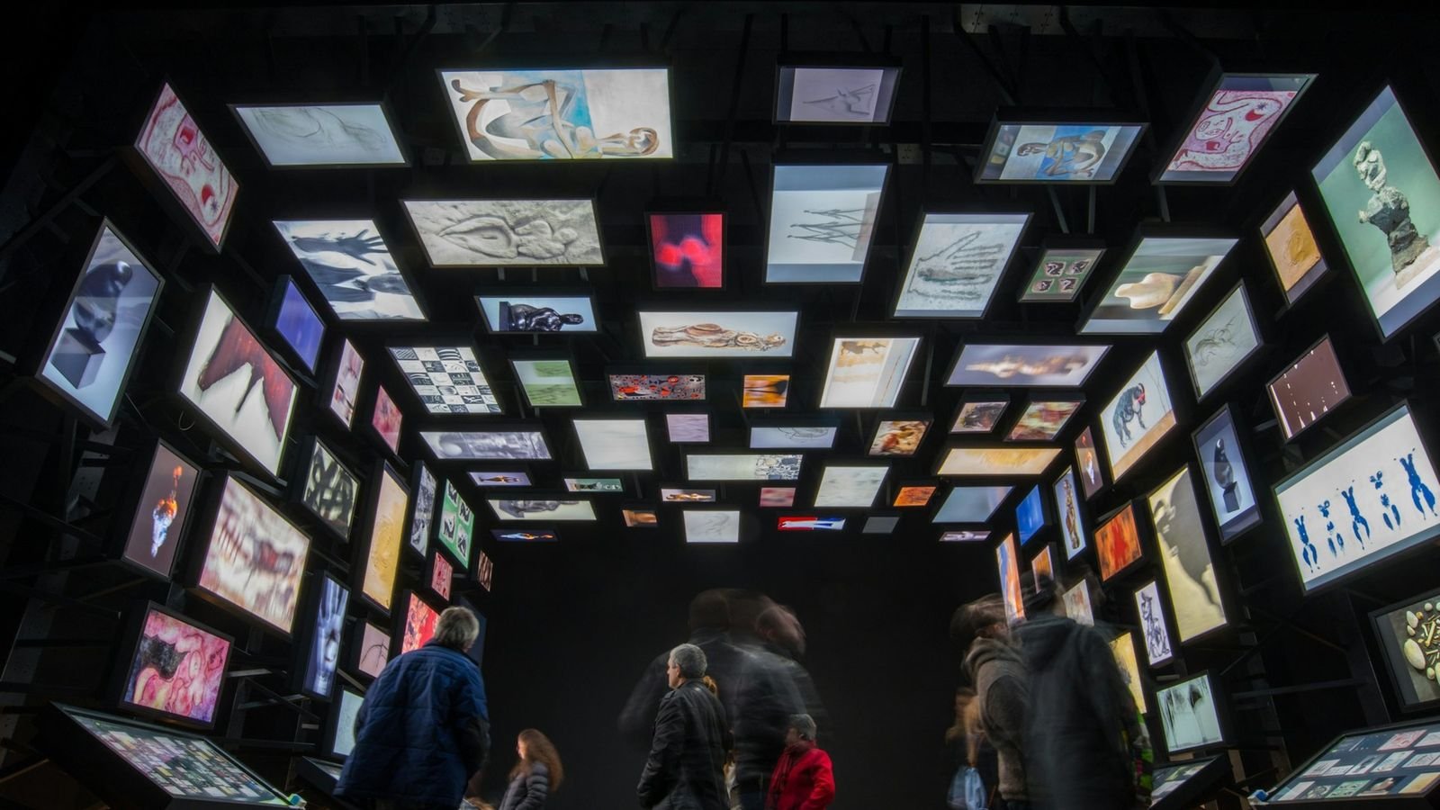 Interactive digital displays in the Lascaux IV exhibition area