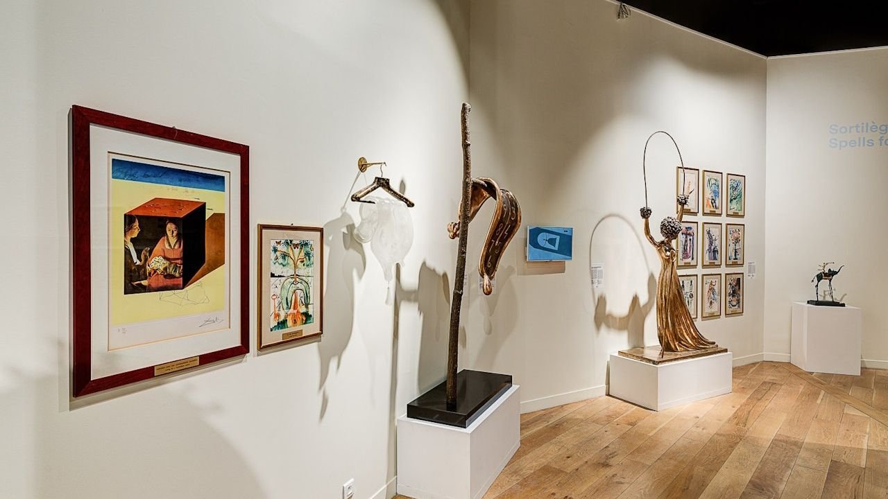 Permanent collection of Salvador Dalí artworks in Paris