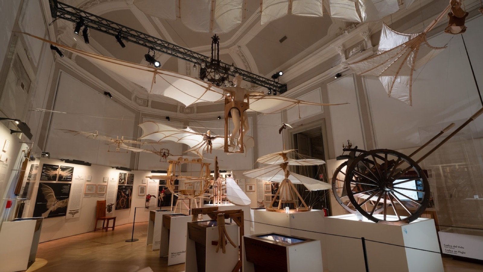 Leonardo3 Museum exhibition in the city center