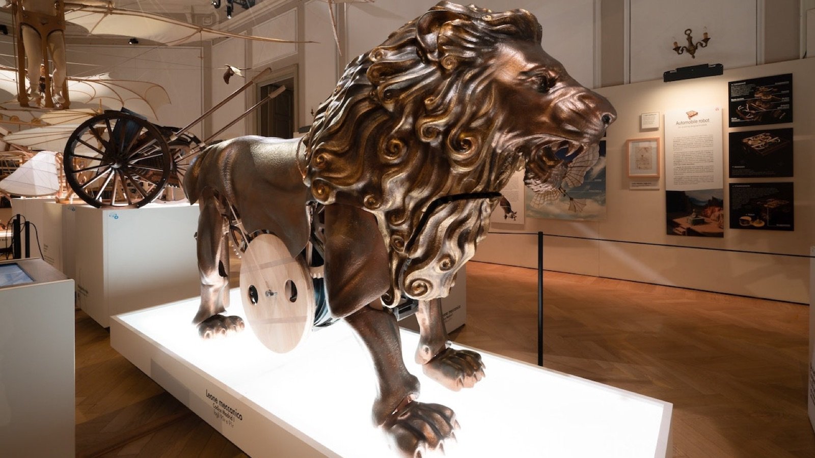 Rapid-fire crossbow invention display at Leonardo3 Museum