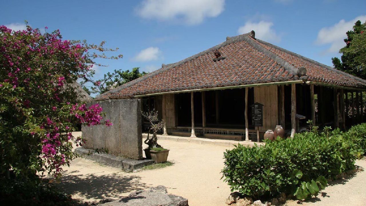 Okinawa-style sweets tasting inside a traditional home