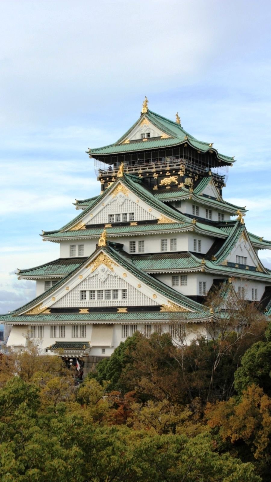 Five-tier eight-floor structure of Osaka Castle