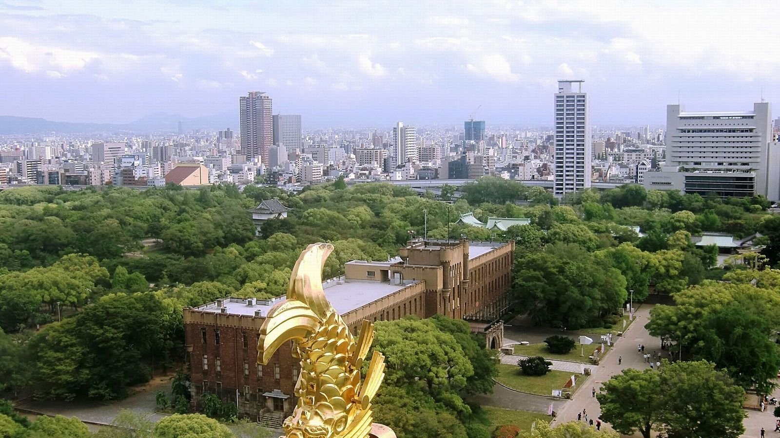 Osaka Castle Tower architectural details