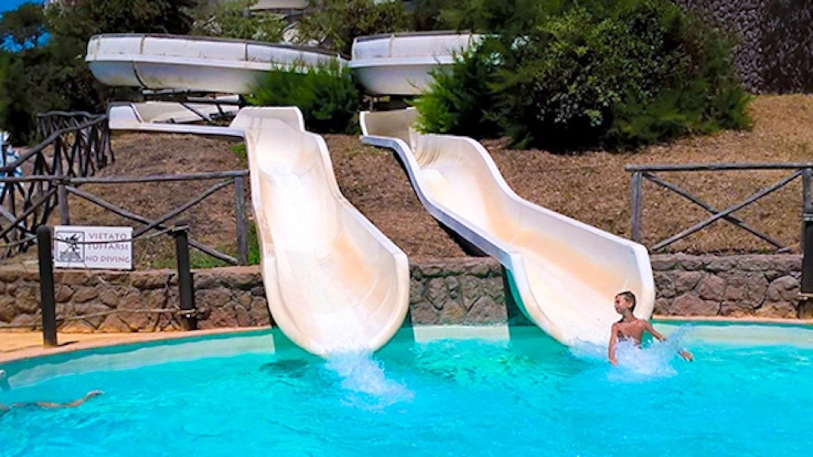 Multilane racing slides at Aquafelix Waterpark