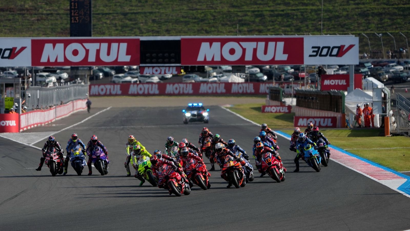 View of the starting grid and main straight at Motegi circuit