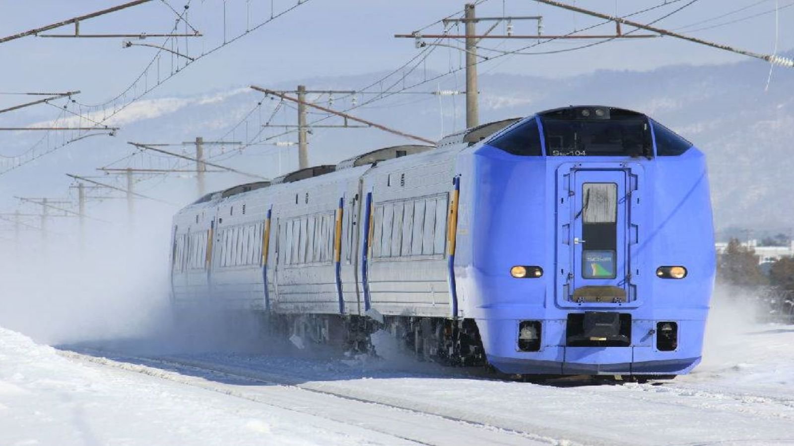 JR Hokkaido train on the Sapporo to Noboribetsu line
