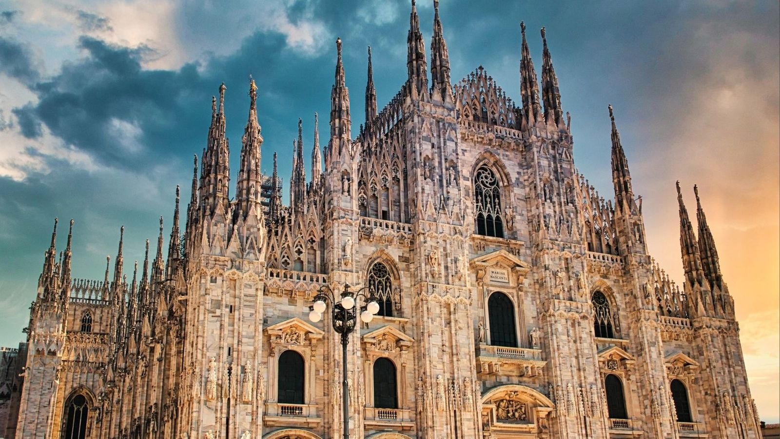 Exterior view of Duomo di Milano cathedral