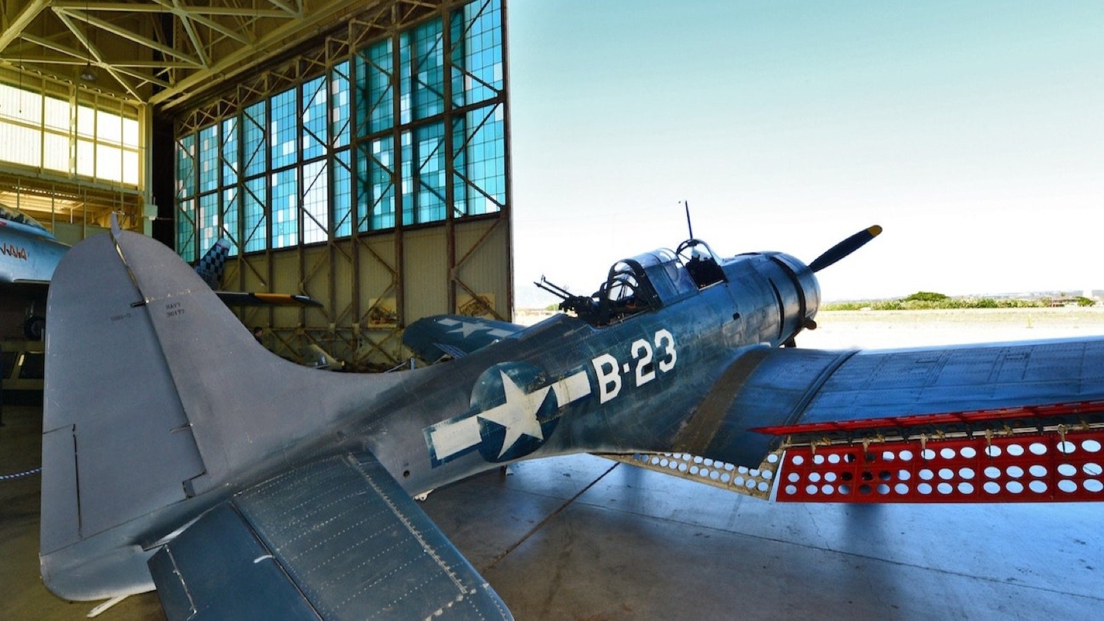 Hangar 79 American airpower exhibition from WWII to Gulf Wars