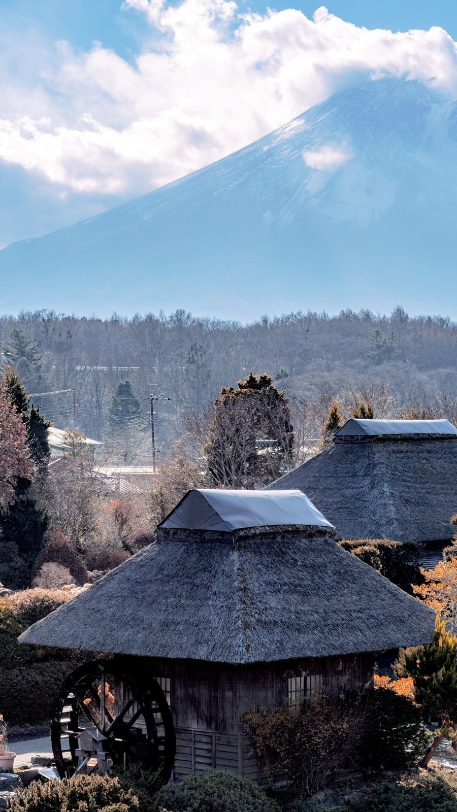 Rikawa Timepiece Store with Mount Fuji standing in the background