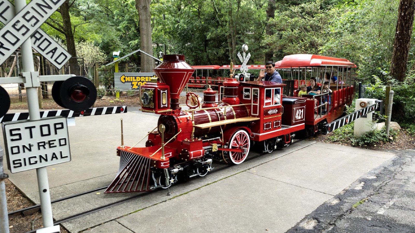 Conservation displays and animal enclosures at Zoo Atlanta
