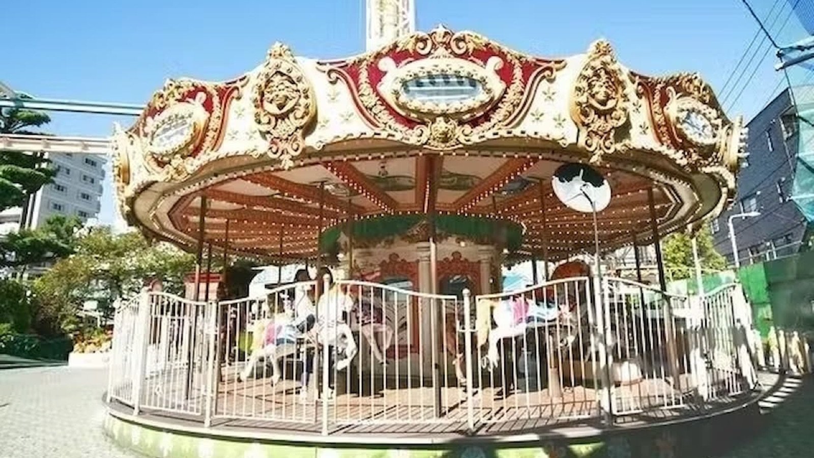 Classic Roller Coaster at Asakusa Hanayashiki