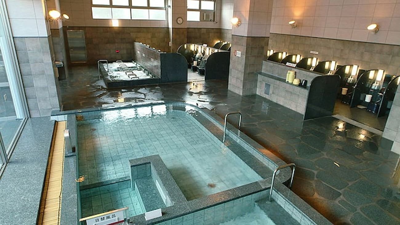 Relaxing sauna room at Natural Hot Springs Manten-no-yu Japanese spa