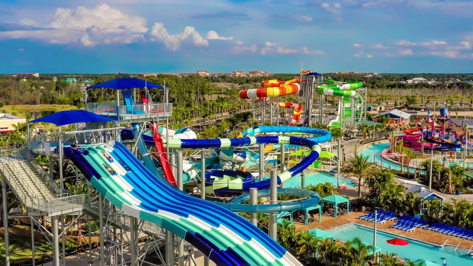 Hashtag Heights slide drop at Island H2O Water Park