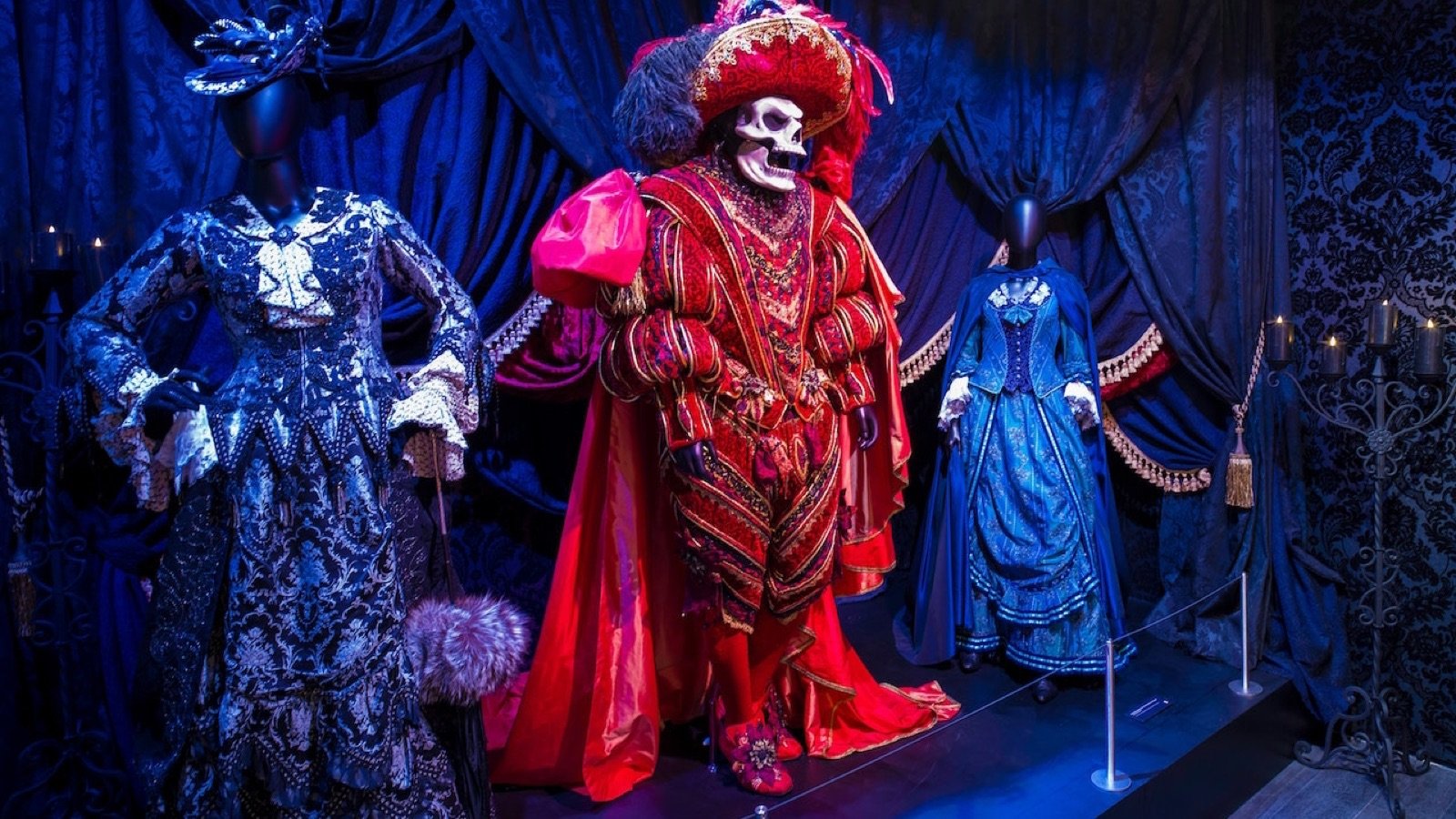 Immersive stage set design exhibition at Museum of Broadway