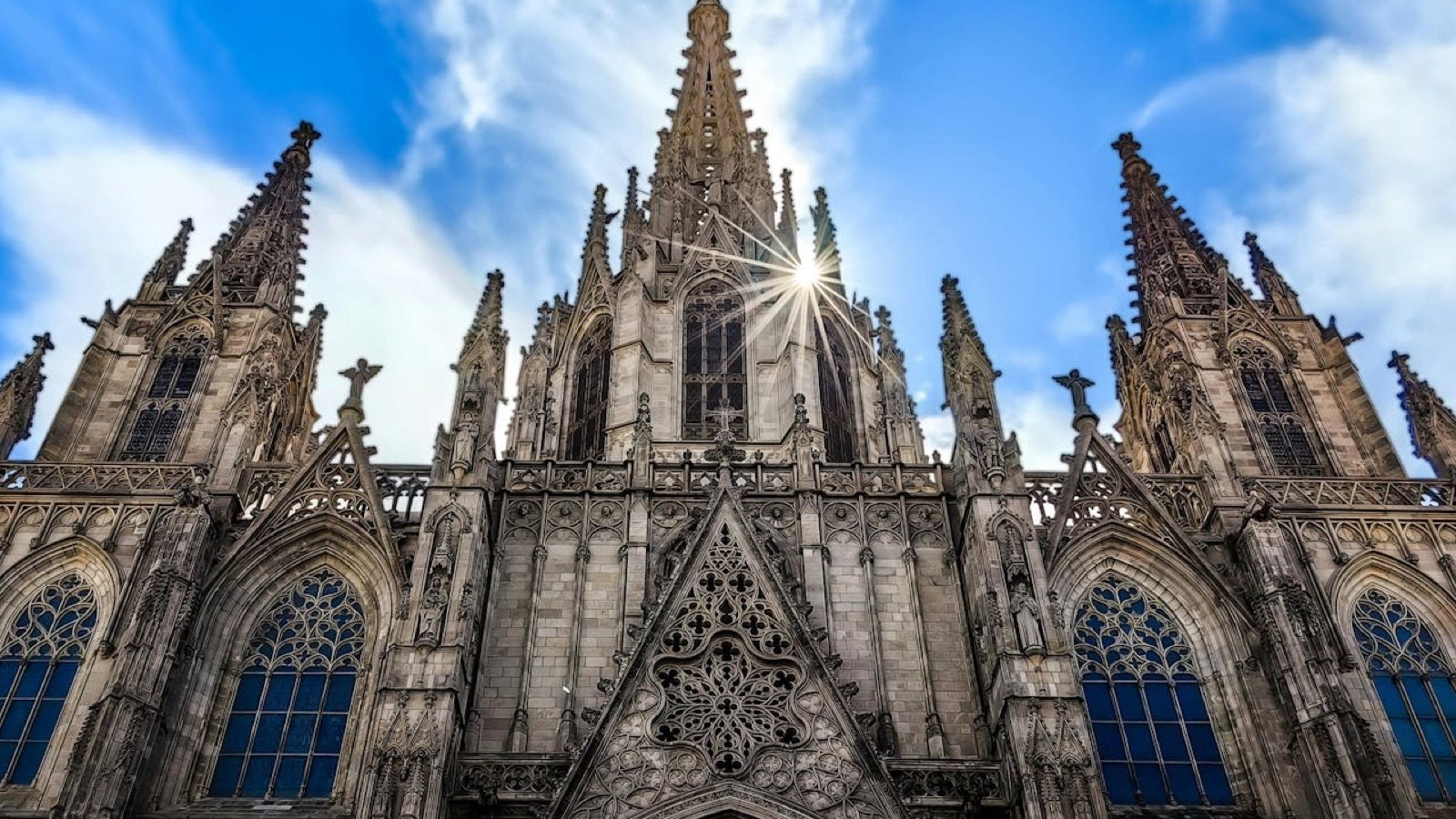 Barcelona Cathedral rooftop terrace view