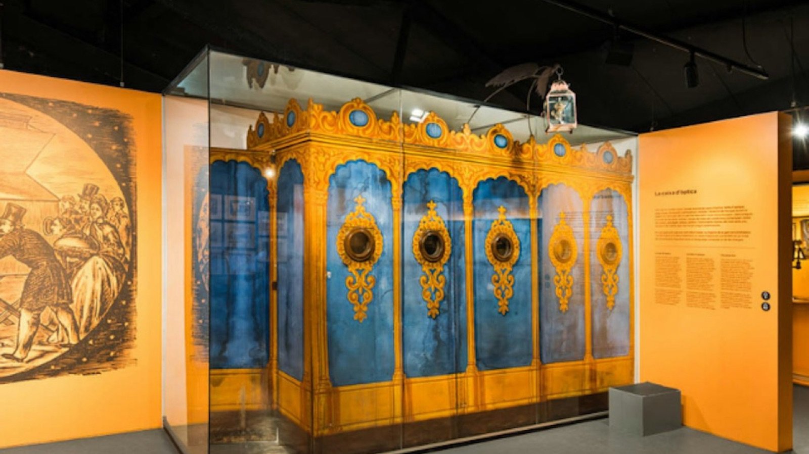 Tomas Mallol Collection early camera exhibits