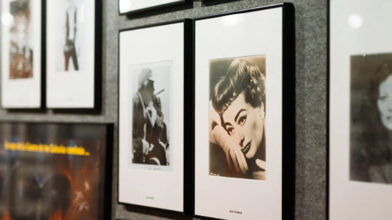 Interactive displays illustrating the history of moving images