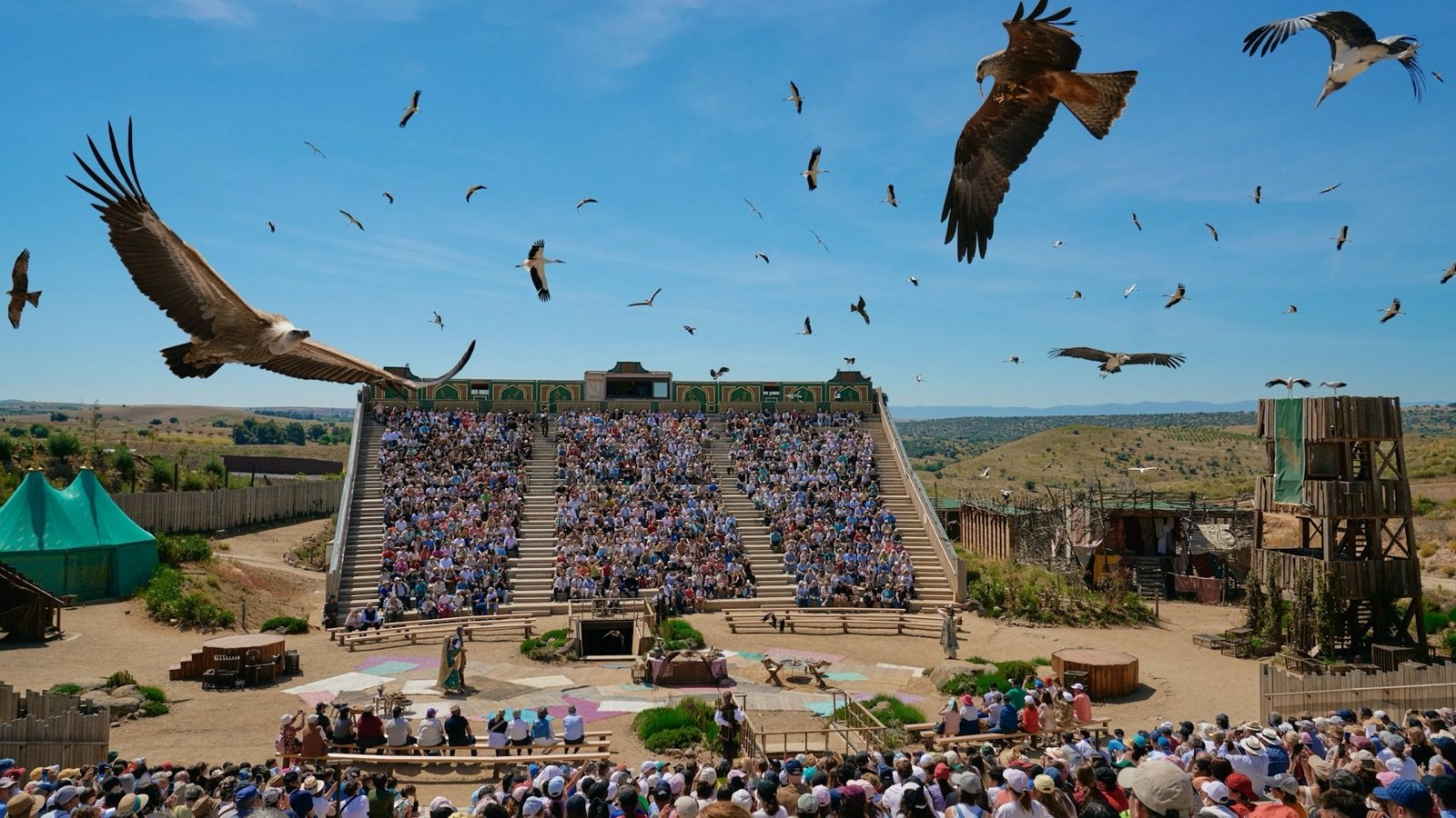 Staged battle scene with acrobatics and special effects at Puy du Fou España