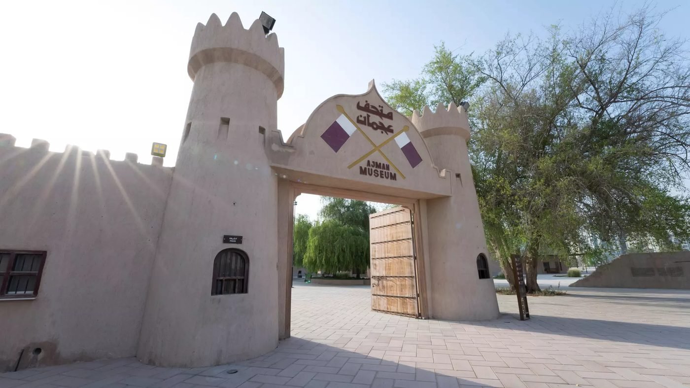 5 Emirates + Indian Ocean Tour Dubai