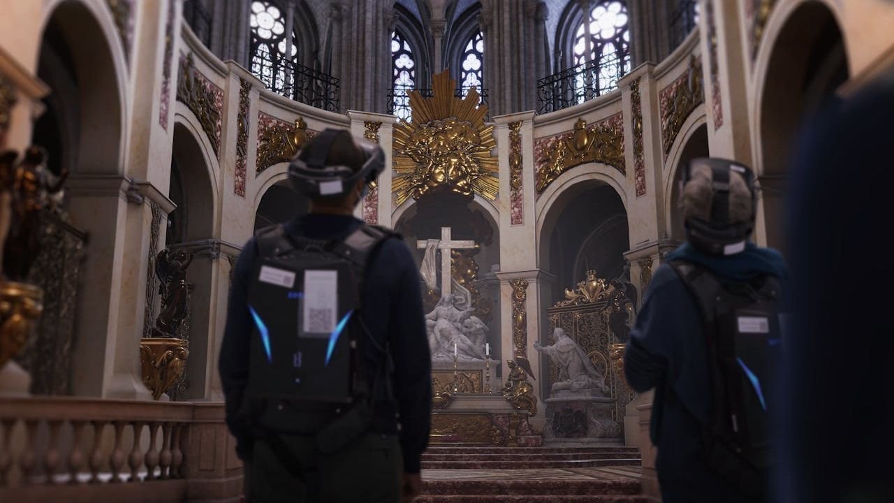 Virtual reality reconstruction of Notre-Dame de Paris interior