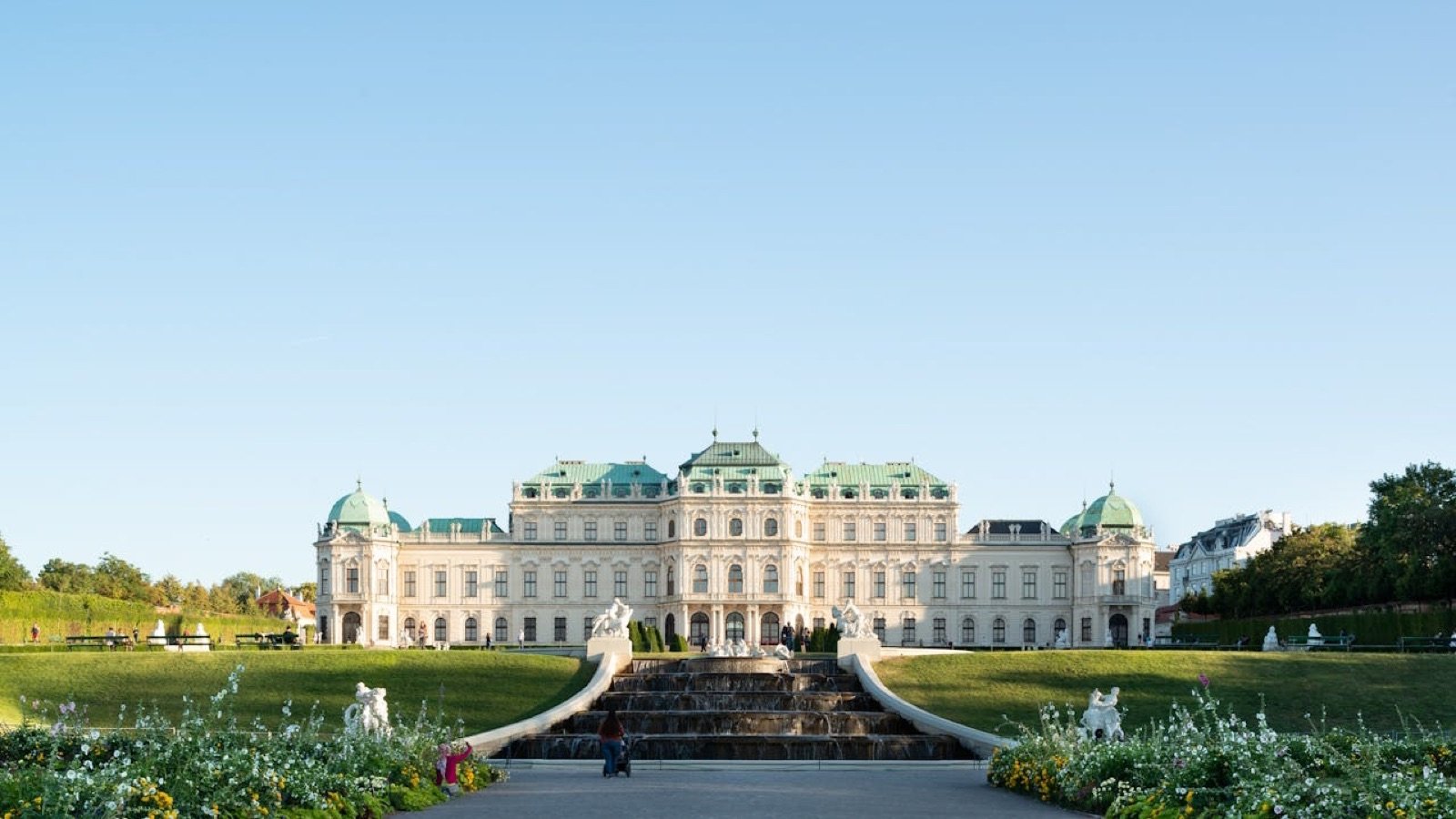 Belvedere Palace exterior and gardens