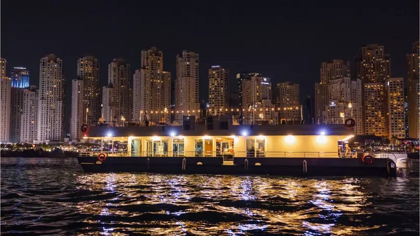 alexandra-sea-lounge