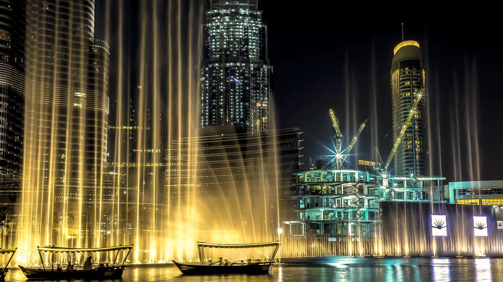 Dubai Mall Fountain and Lake Ride Ticket