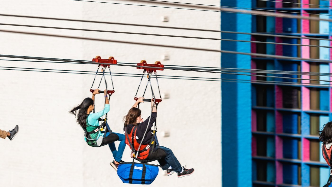 Fly LINQ Zipline