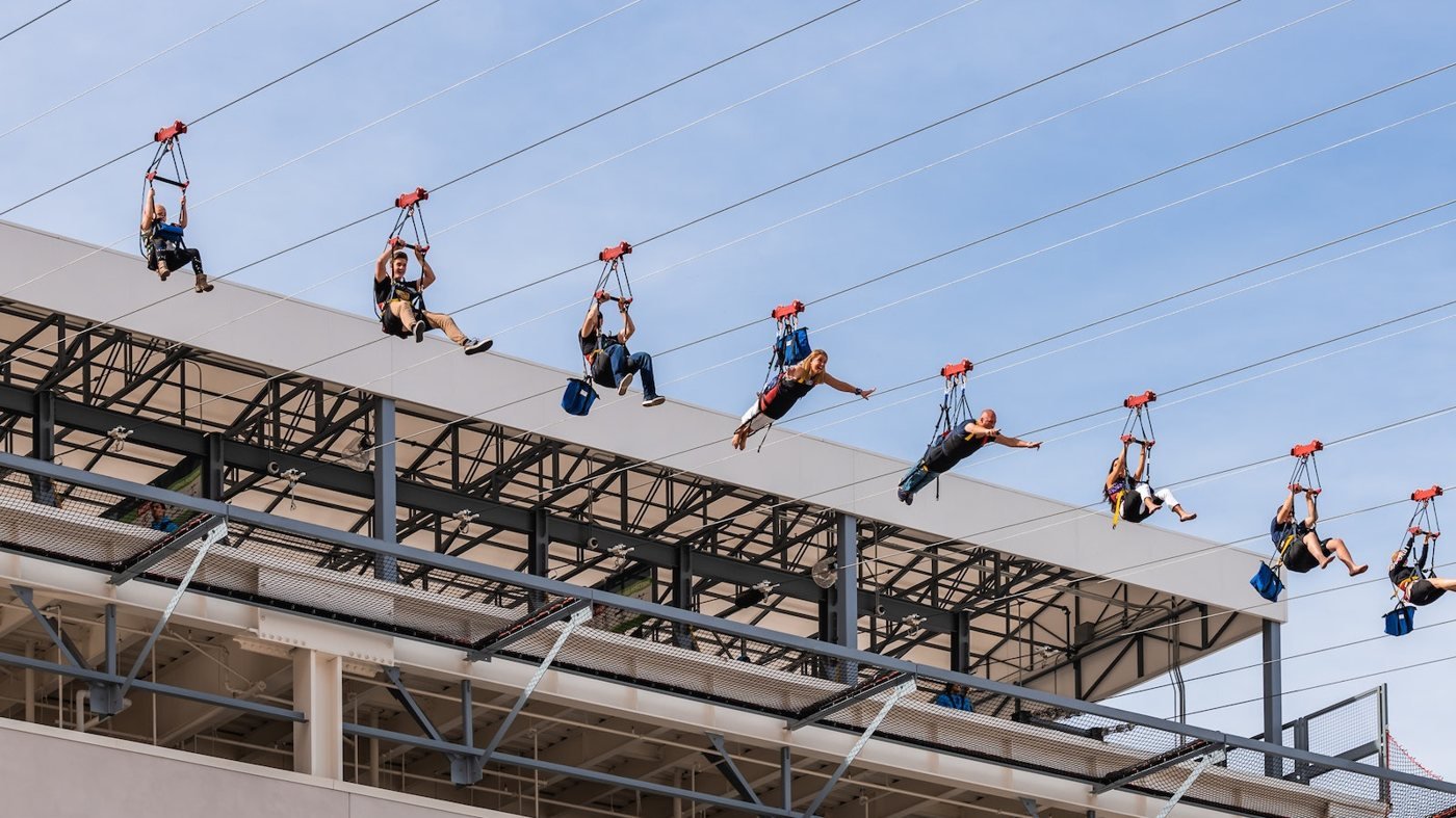 Fly LINQ Zipline