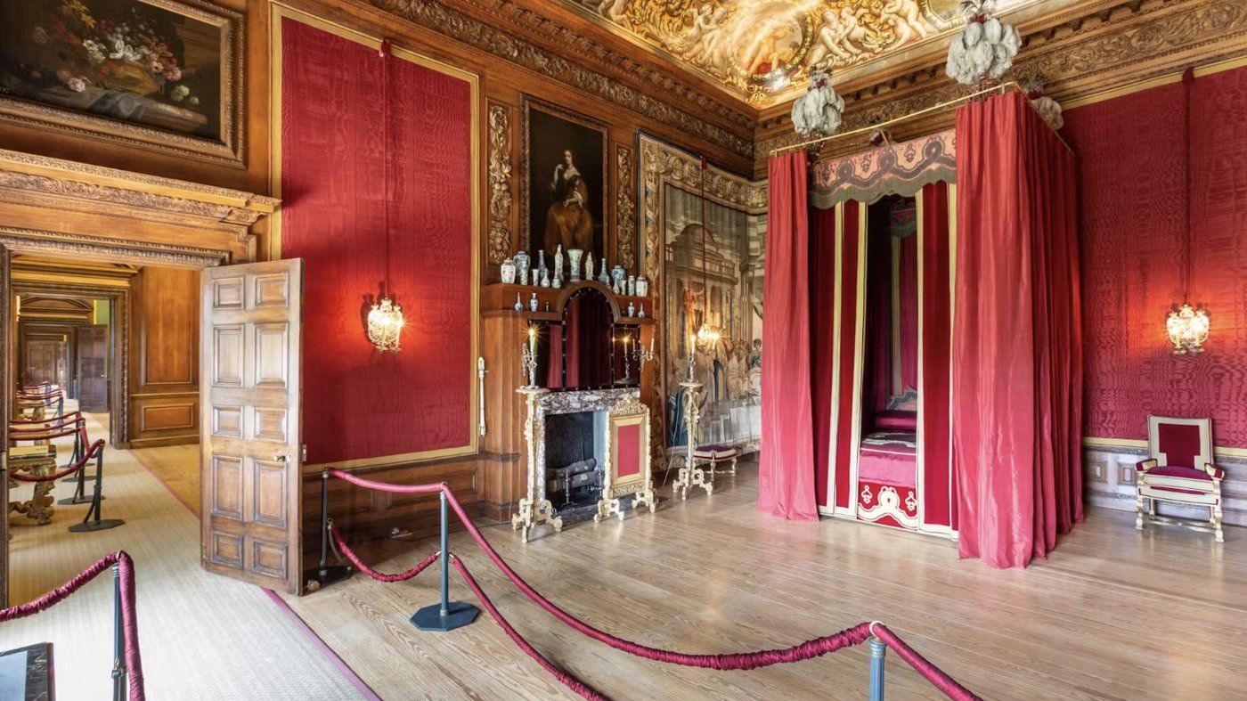 Hampton Court Palace Ticket