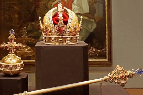 Imperial Treasury at the Hofburg Palace Vienna Tickets | Book Onlin