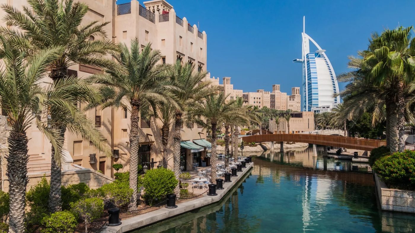 Modern Dubai City Tour with a Sightseeing Cruise