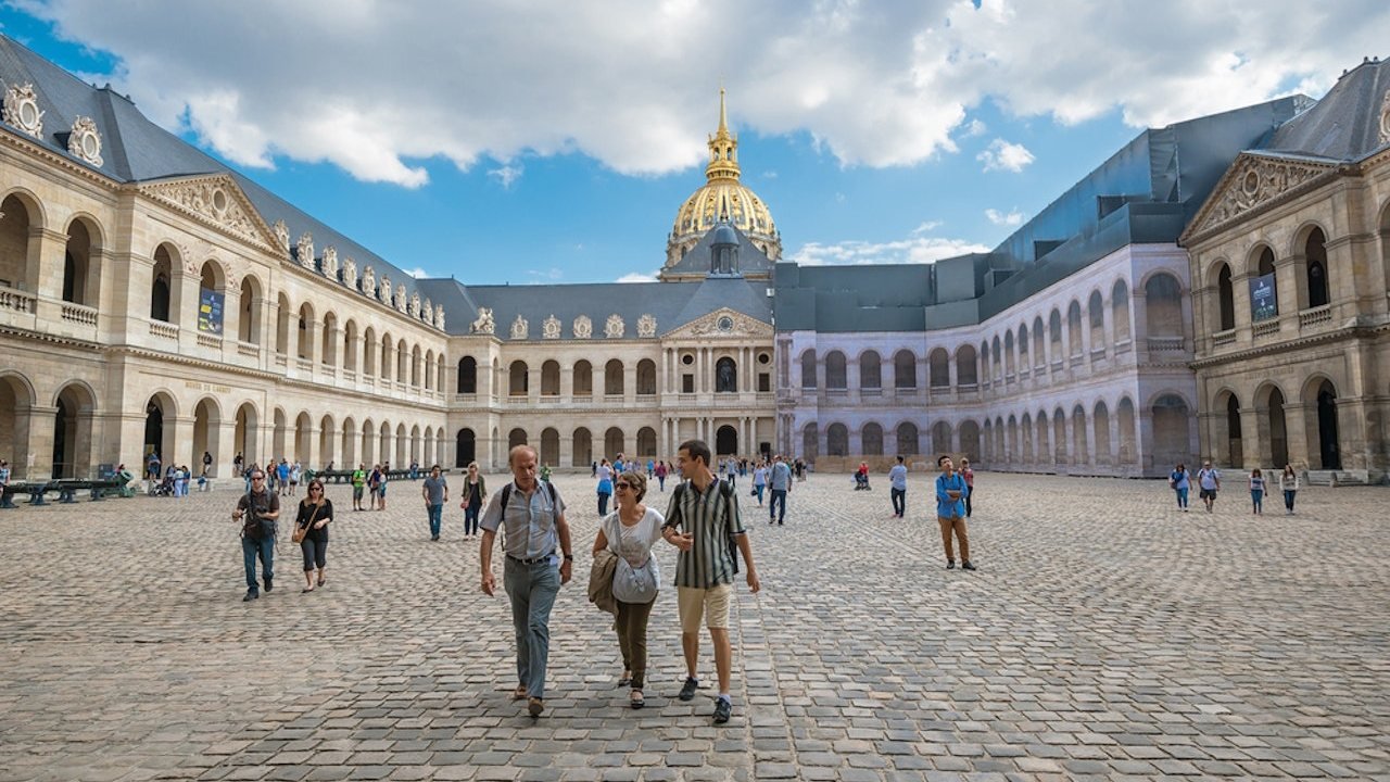 Musée de l'Armée - Les Invalides: Priority Entrance