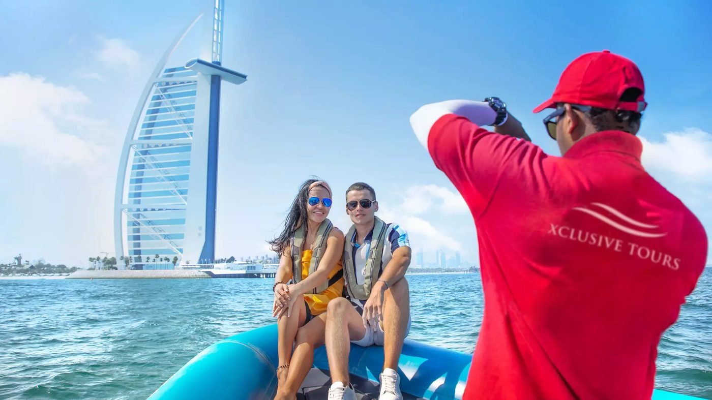Speed Boat Tour Dubai - 90 Minute Marina Ride