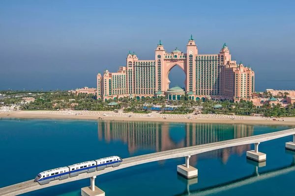 The Palm Monorail - Nakheel Mall to Atlantis Aquaventure