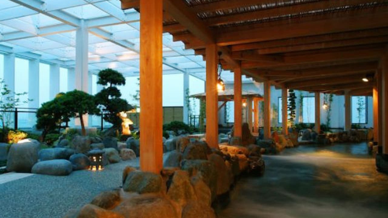 Yokohama Minato Mirai Manyo Club Onsen Experience