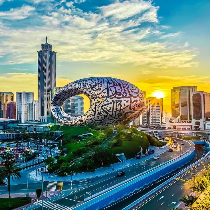 Top Unmissable Experiences and Places to Visit in Dubai for First-Time Visitors